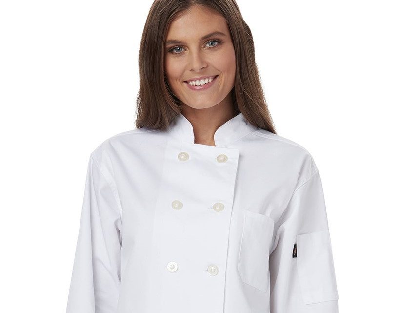 Bluzy gastronomiczne – jak zadbać o wygląd pracowników restauracji?
